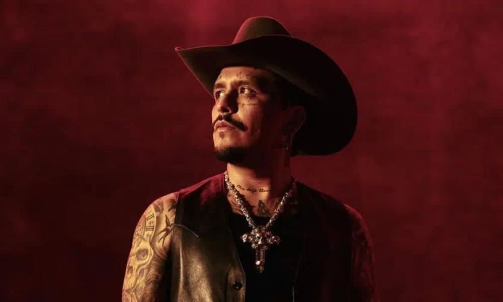 Christian Nodal se prepara para una gira europea de ocho fechas