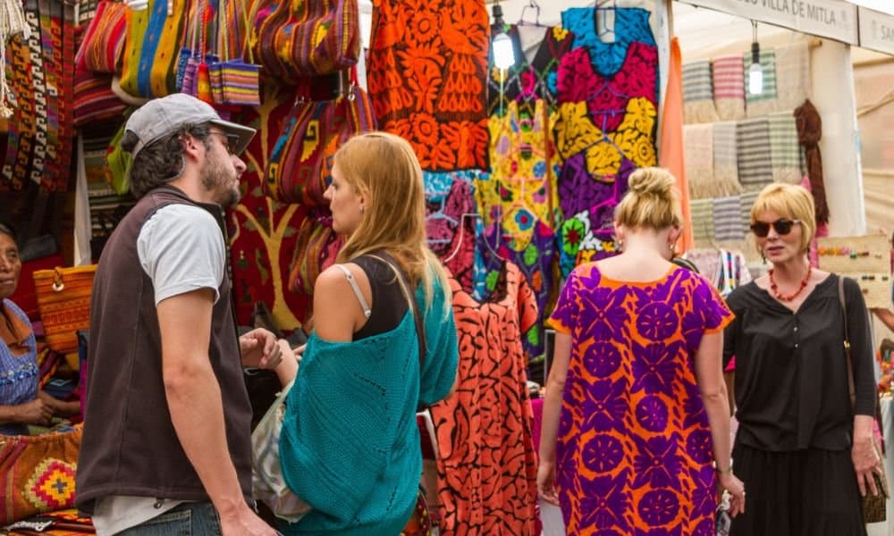 México alcanza un nuevo récord histórico en ingreso de divisas por turismo