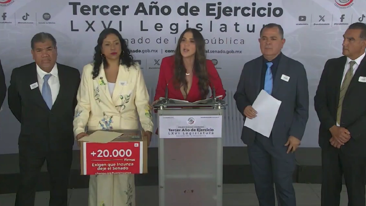 Senado recibe 20 mil firmas para exigir salida de Enrique Inzunza